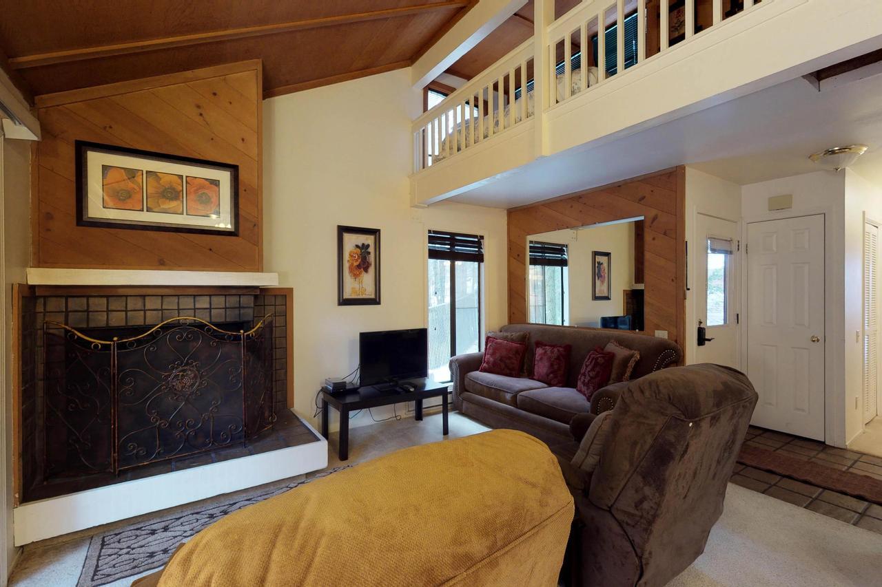 Shady Cove Condominium Shaver Lake Exterior photo